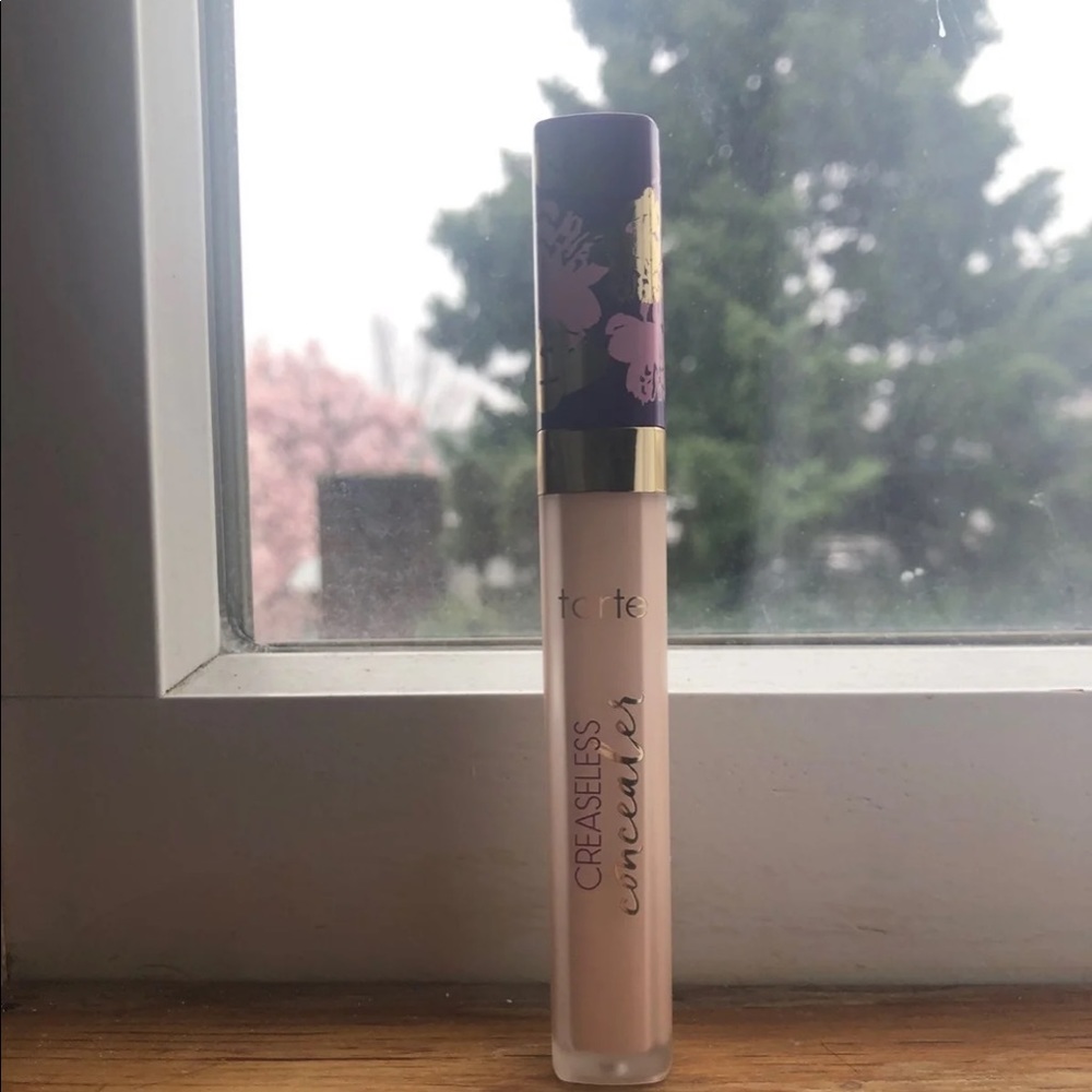 Tarte Creaseless Concealer
